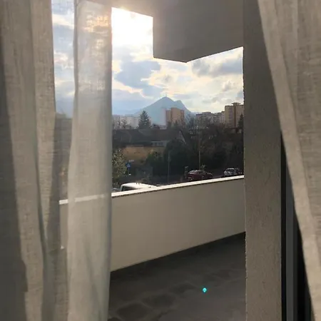 Апартаменти Mimi's Place